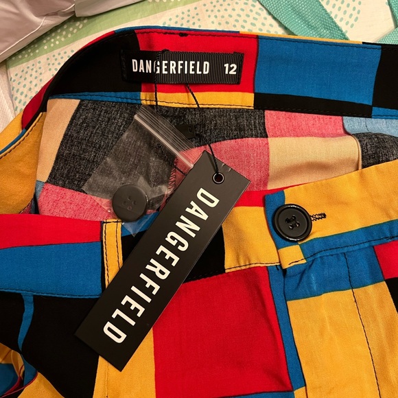 ModCloth Dangerfield Just Keep Checking Shorts - Picture 4 of 4